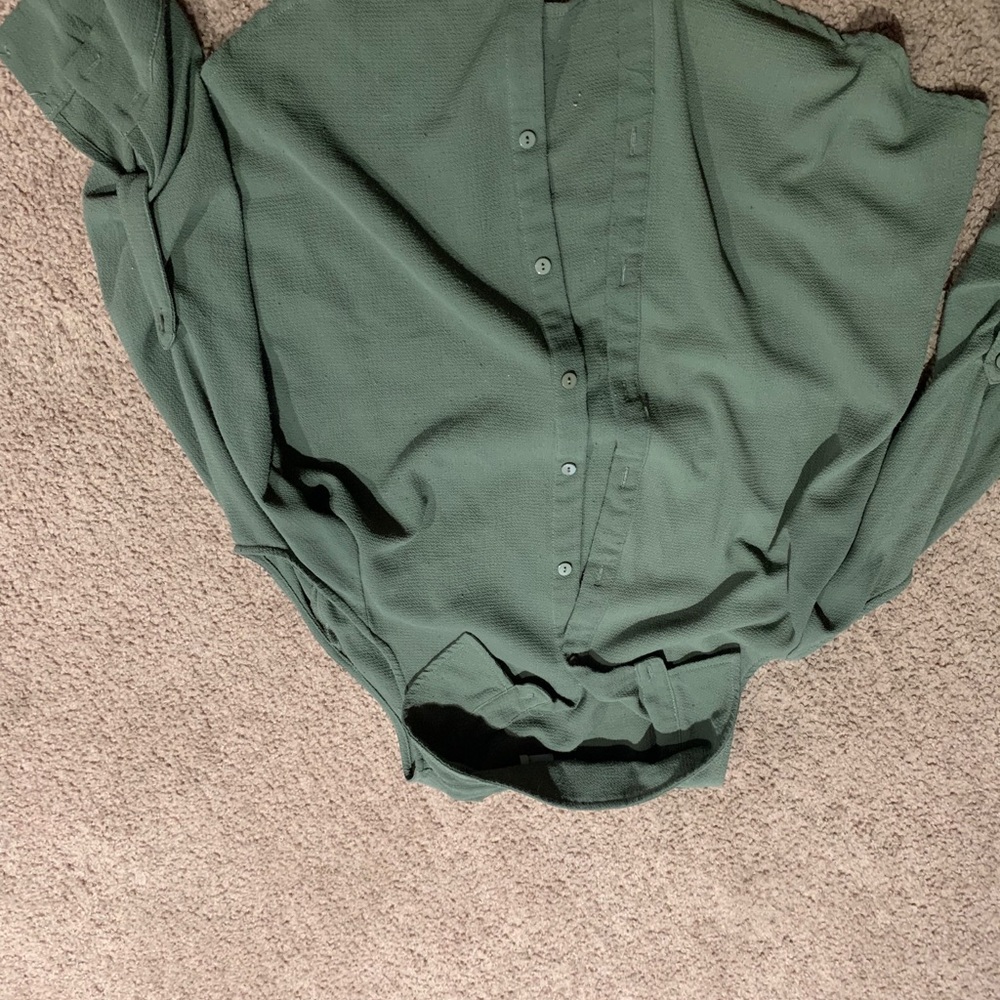 Clothes - Picture 7 of 16
